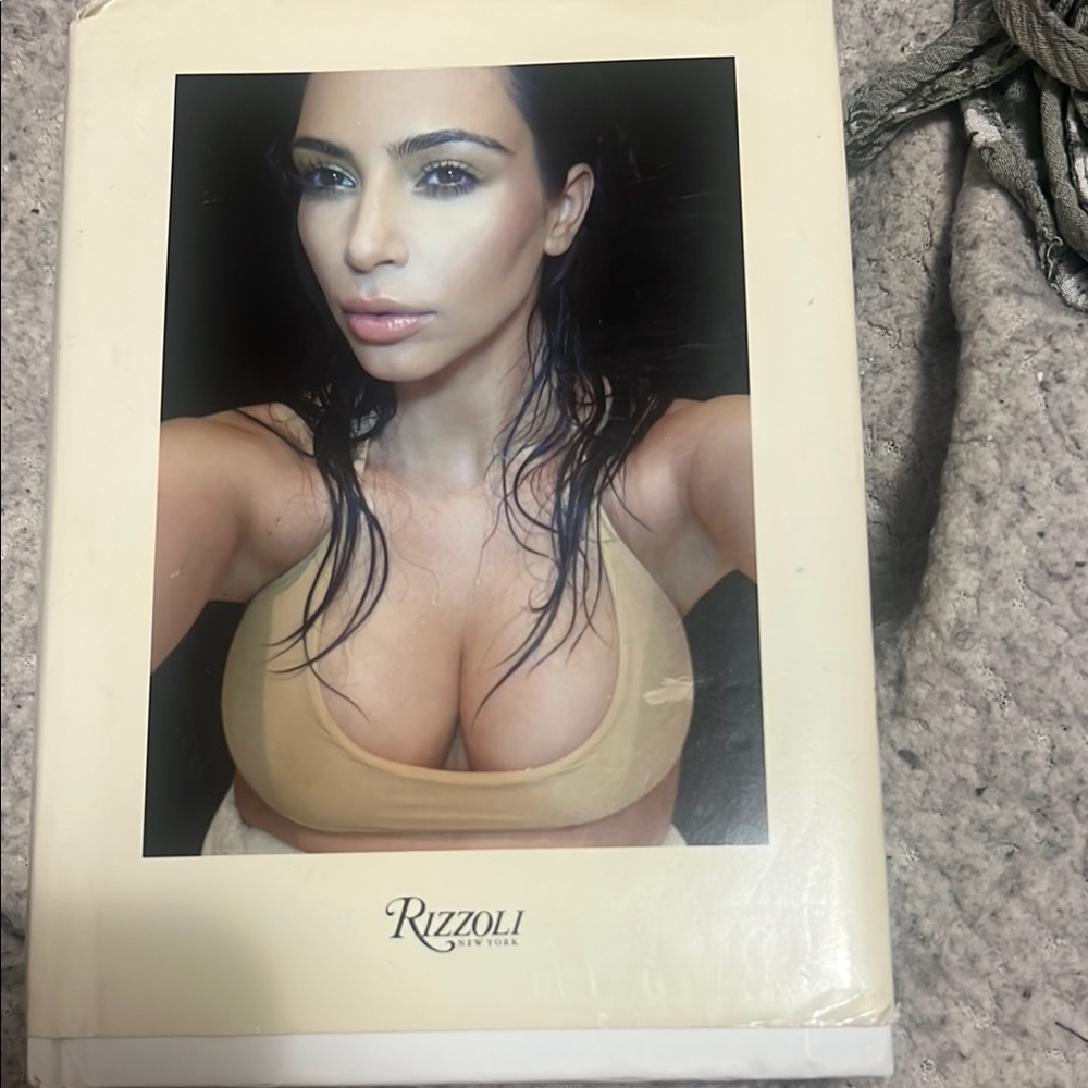 Kim Kardashian’s Selfie Book